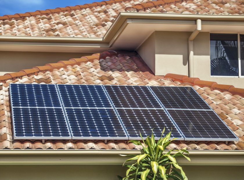 Solar,Panels,On,Suburban,Australian,Home
